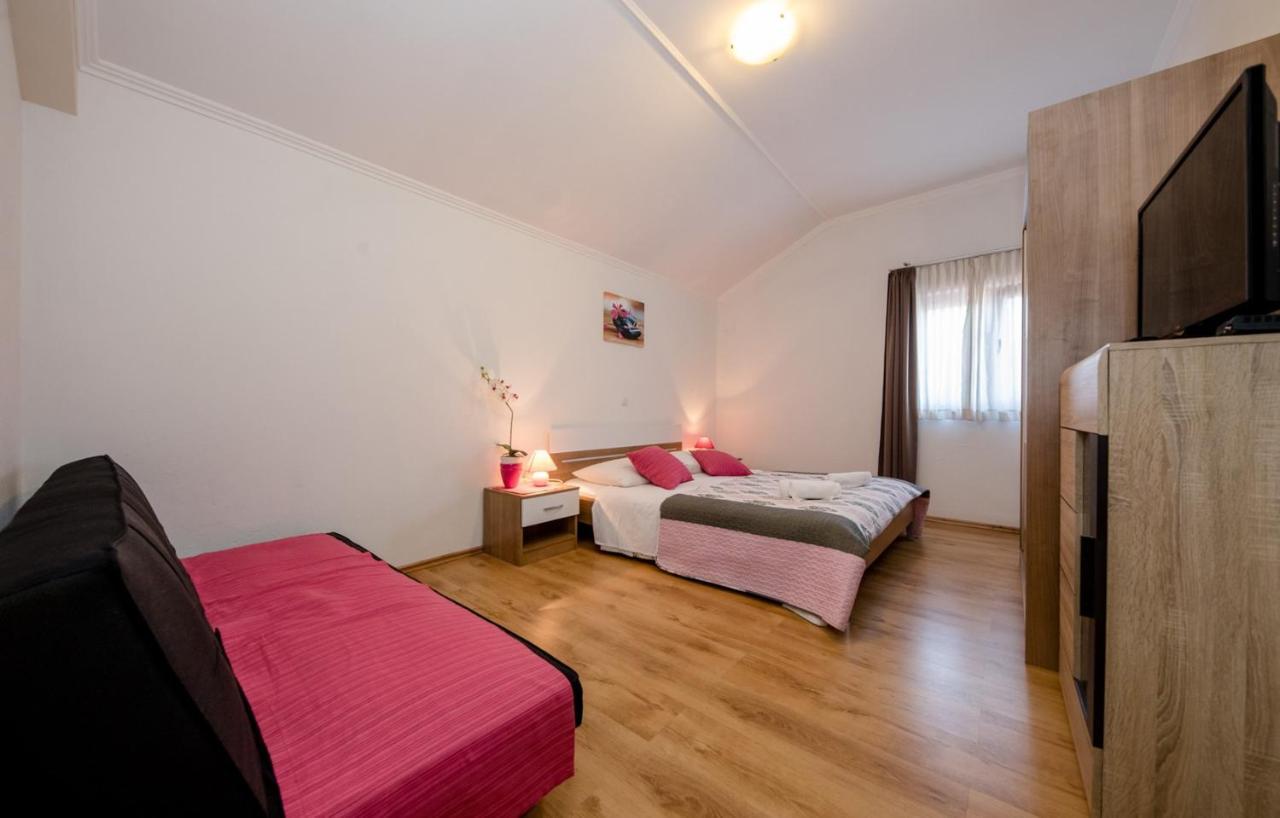 Apartments Vladimir 2835 Ραμπ Εξωτερικό φωτογραφία